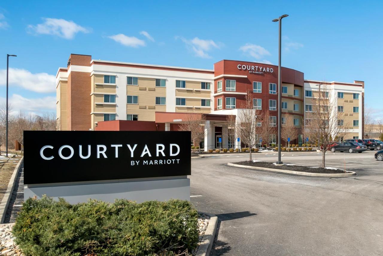 Courtyard By Marriott Toledo North Hotell Exteriör bild
